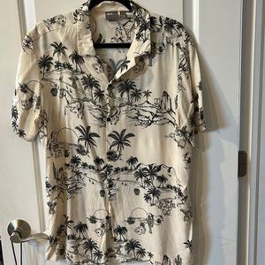 Great shirt!   Size XL